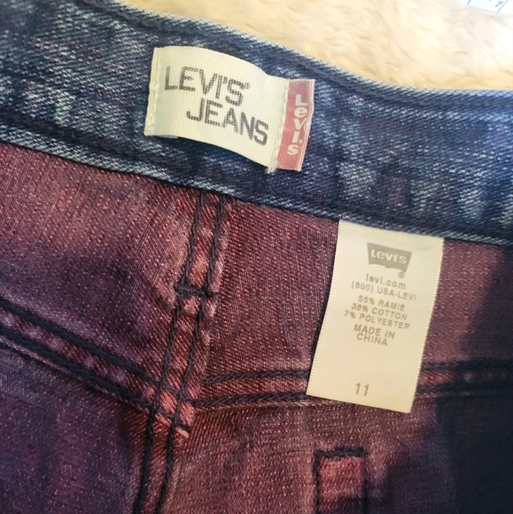 Vintage Levi's Pink Cuff "Worn Look" Capris Sz 11 - Picture 7 of 12